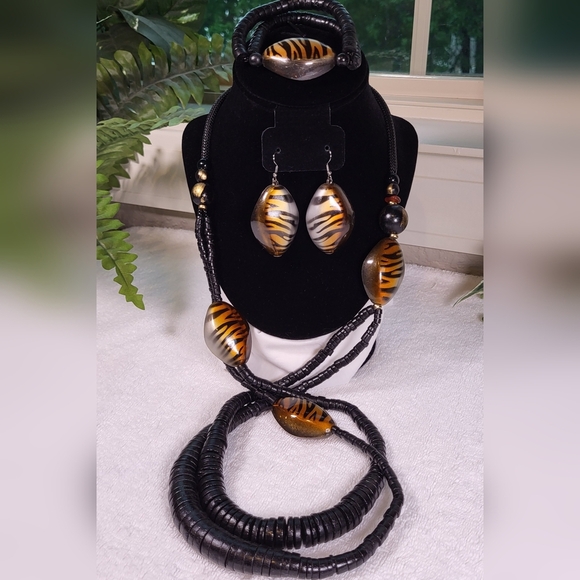 None Jewelry - Bold and Chunky Beaded TIGER Statement Jewelry - Necklace, Bracelet and Earrings